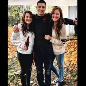 Meet your Posher, April